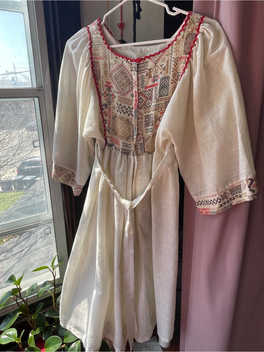 White Linen Patterned Folk Dress - Picture 3 of 5